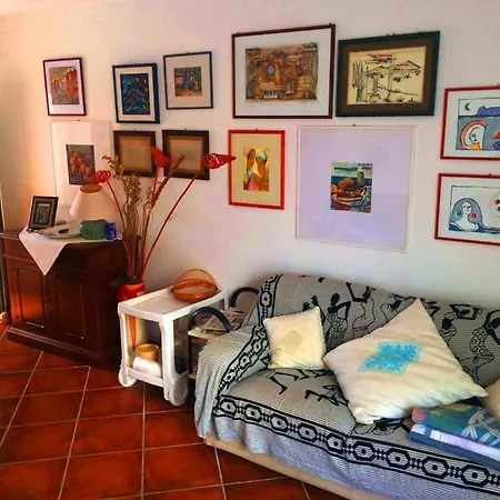 Casa Antonietta By Alessandro Delmar *